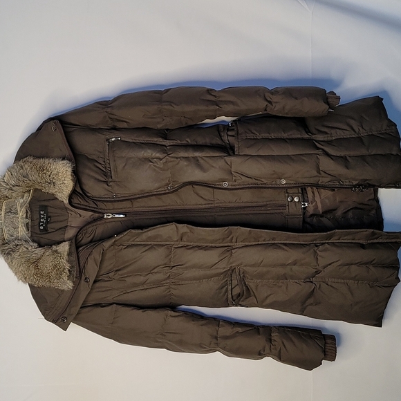 Steve by Searle Jackets & Blazers - STEVE BY SEARLE 90% duck down brown faux fur Medium length snow jacket Sz XS